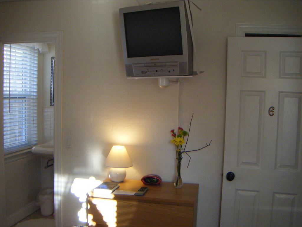 Moffett House Inn Provincetown Room photo